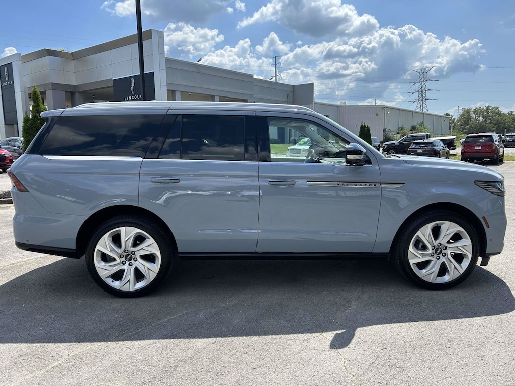 Certified 2025 Lincoln Navigator Reserve SUV