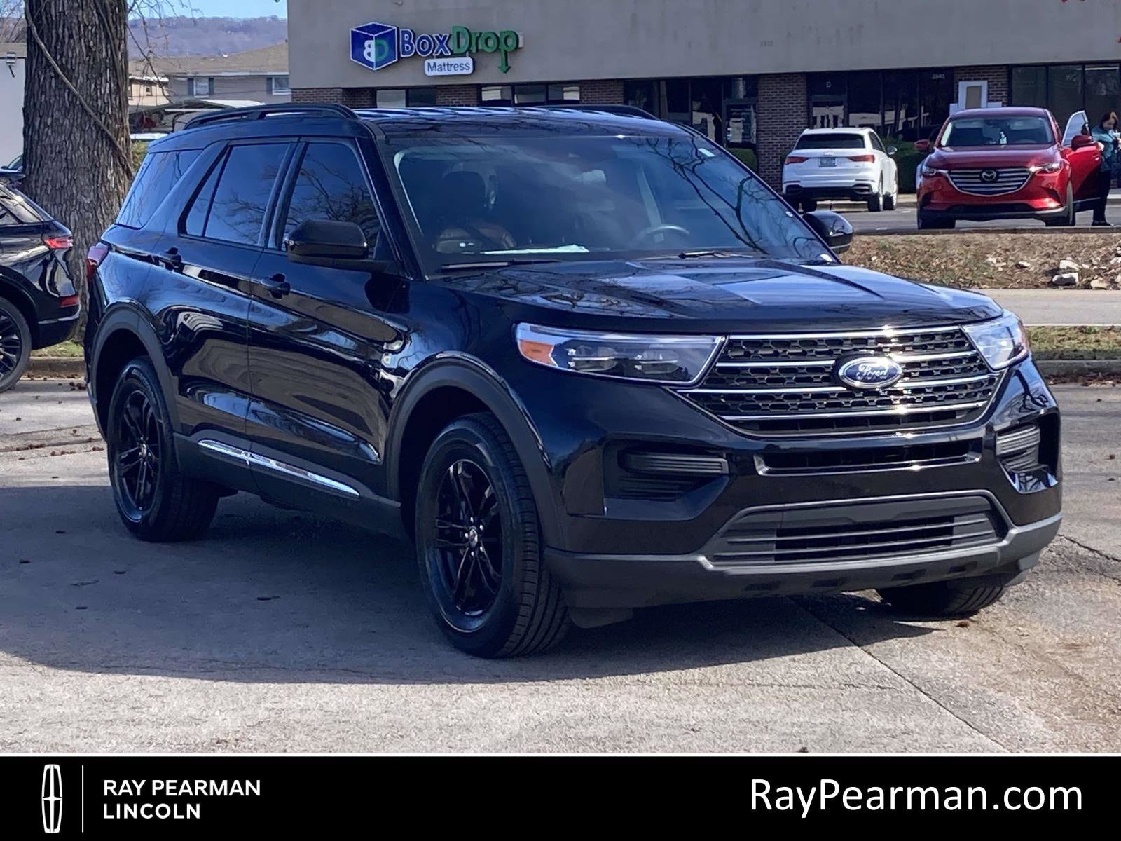 2022 Ford Explorer XLT's photo