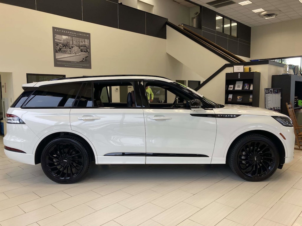 Used 2025 Lincoln Aviator Reserve SUV