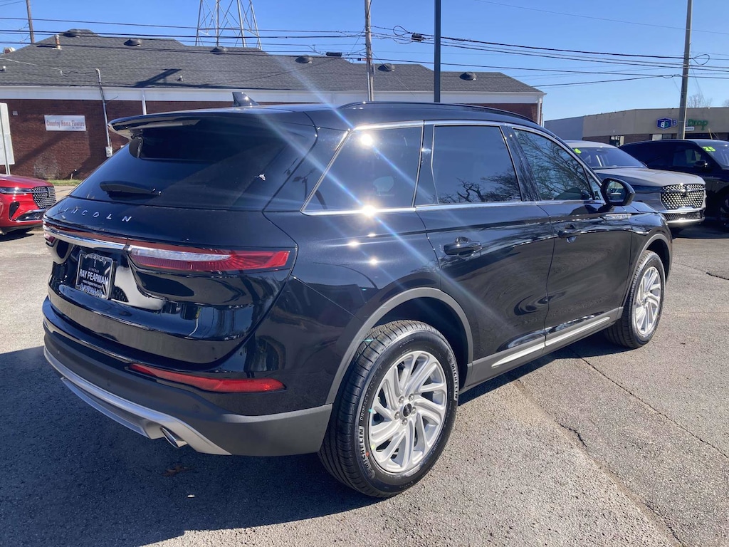 New 2026 Lincoln Corsair Premiere SUV