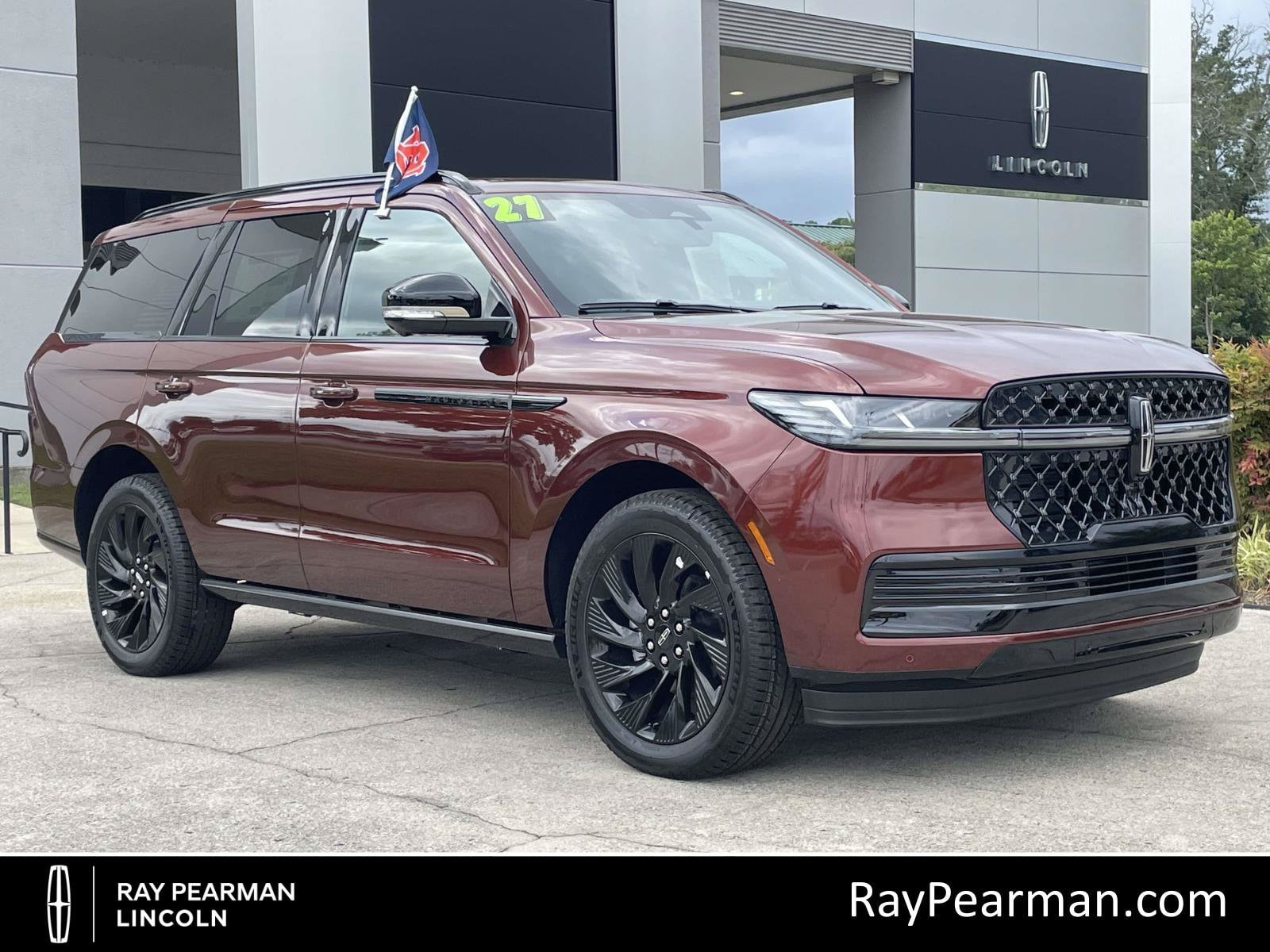 2027 Lincoln Navigator