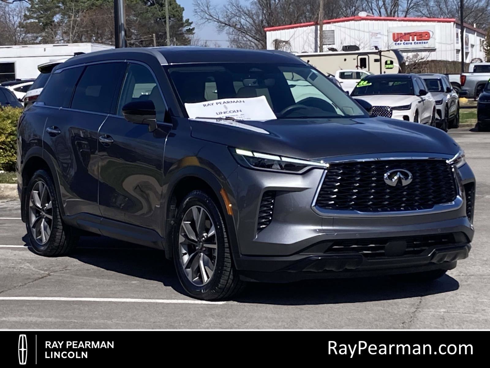 2025 INFINITI QX60 LUXE AWD's photo