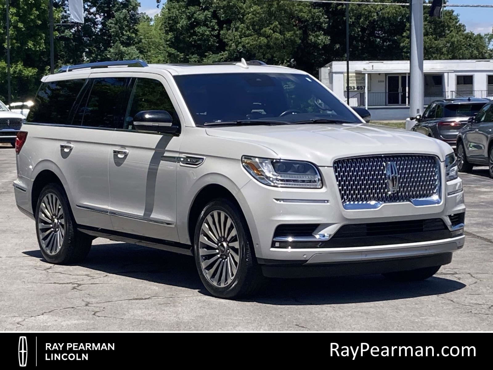 2019 Lincoln Navigator Reserve 4WD's photo