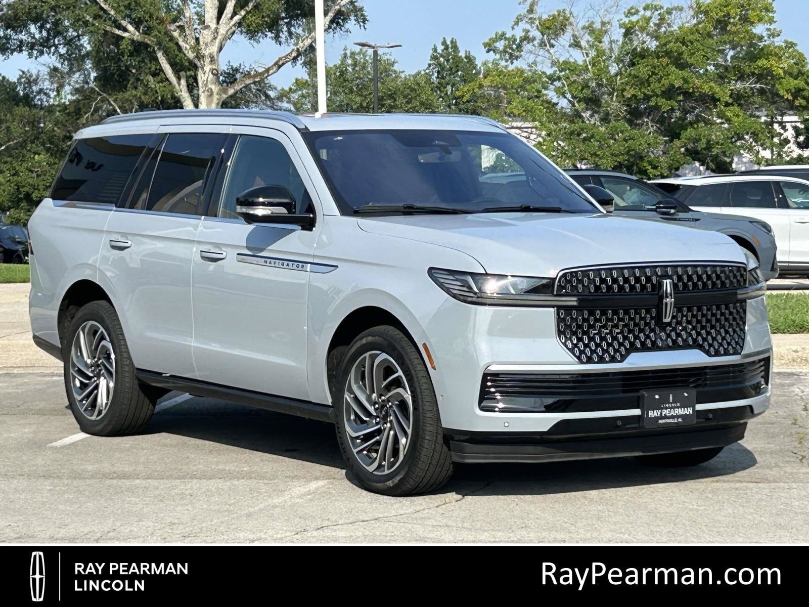 2025 Lincoln Navigator