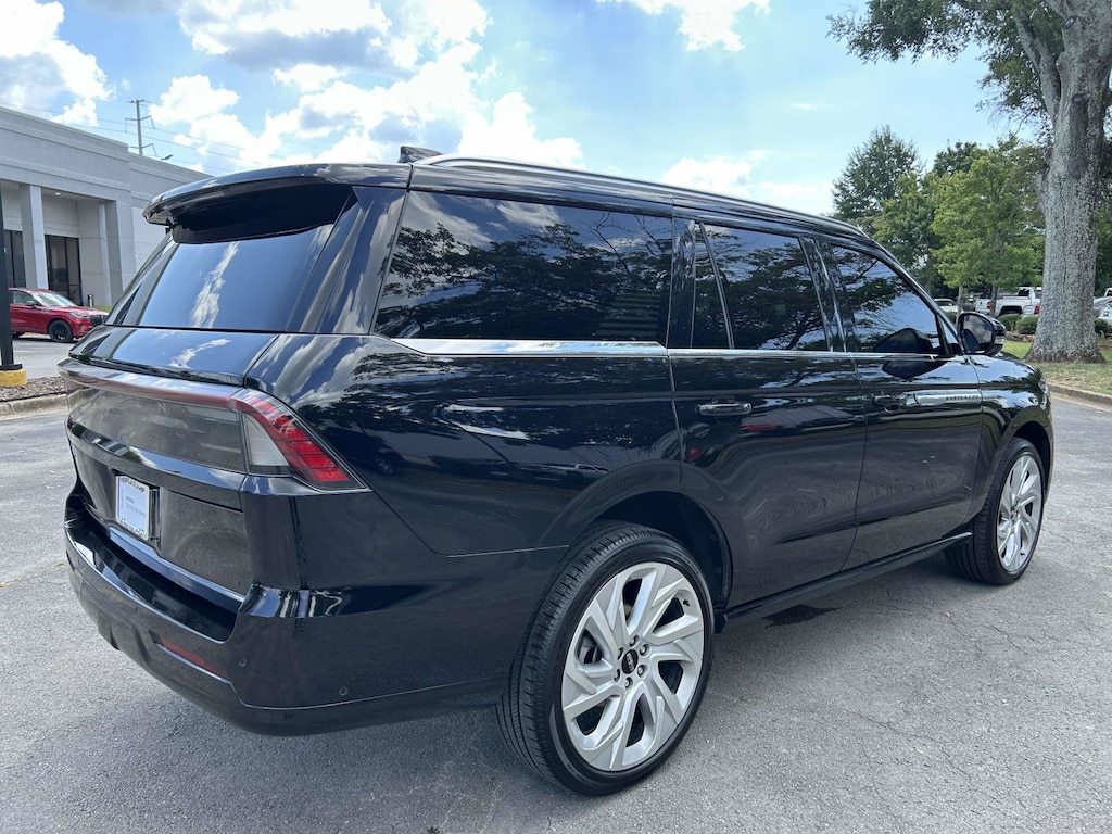 Certified 2025 Lincoln Navigator Reserve SUV