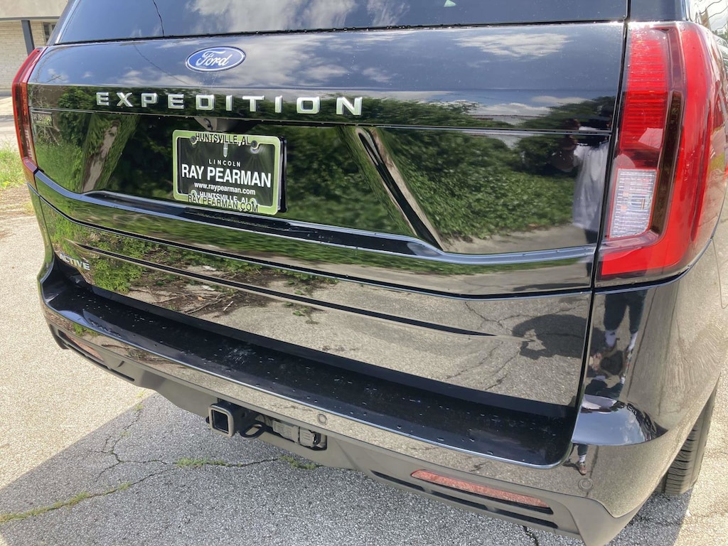 Used 2025 Ford Expedition Active SUV
