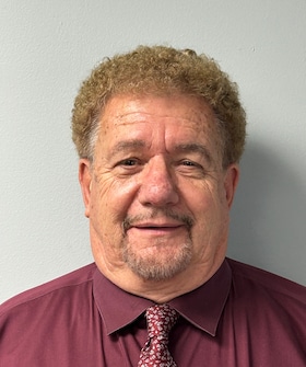 Staff member Steve Kopecy from ID_89e026