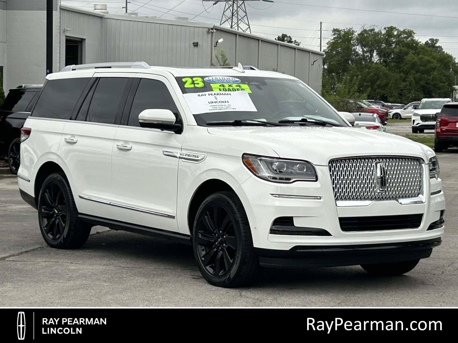 2023 Lincoln Navigator