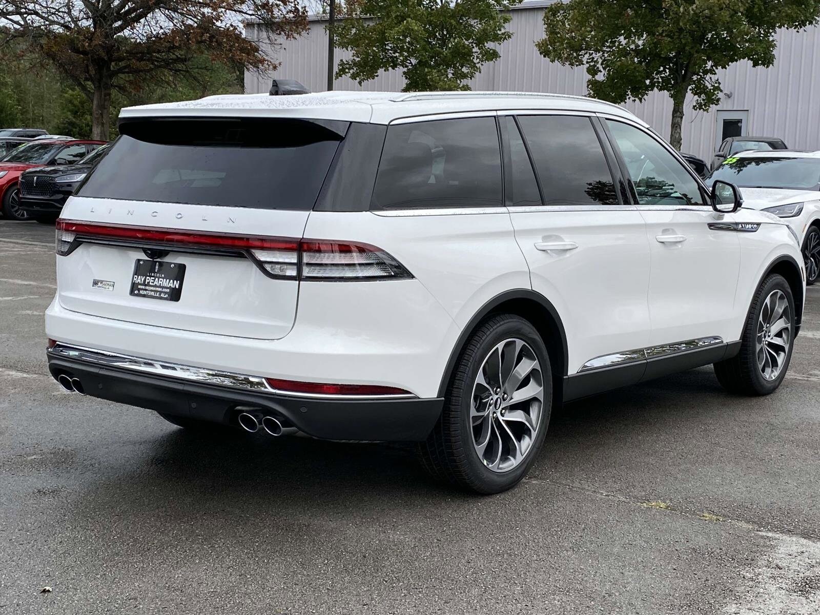 2025 Lincoln Aviator Premiere photo 3