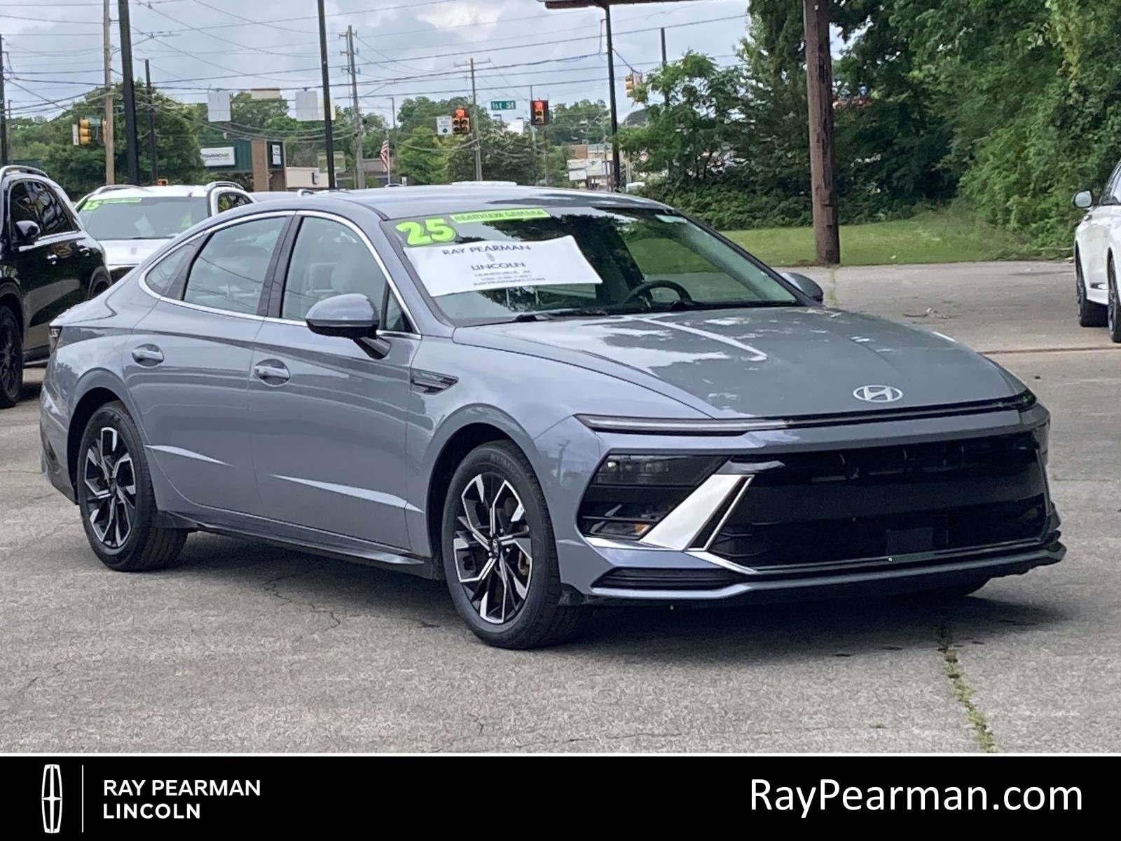 2025 Hyundai Sonata SEL's photo