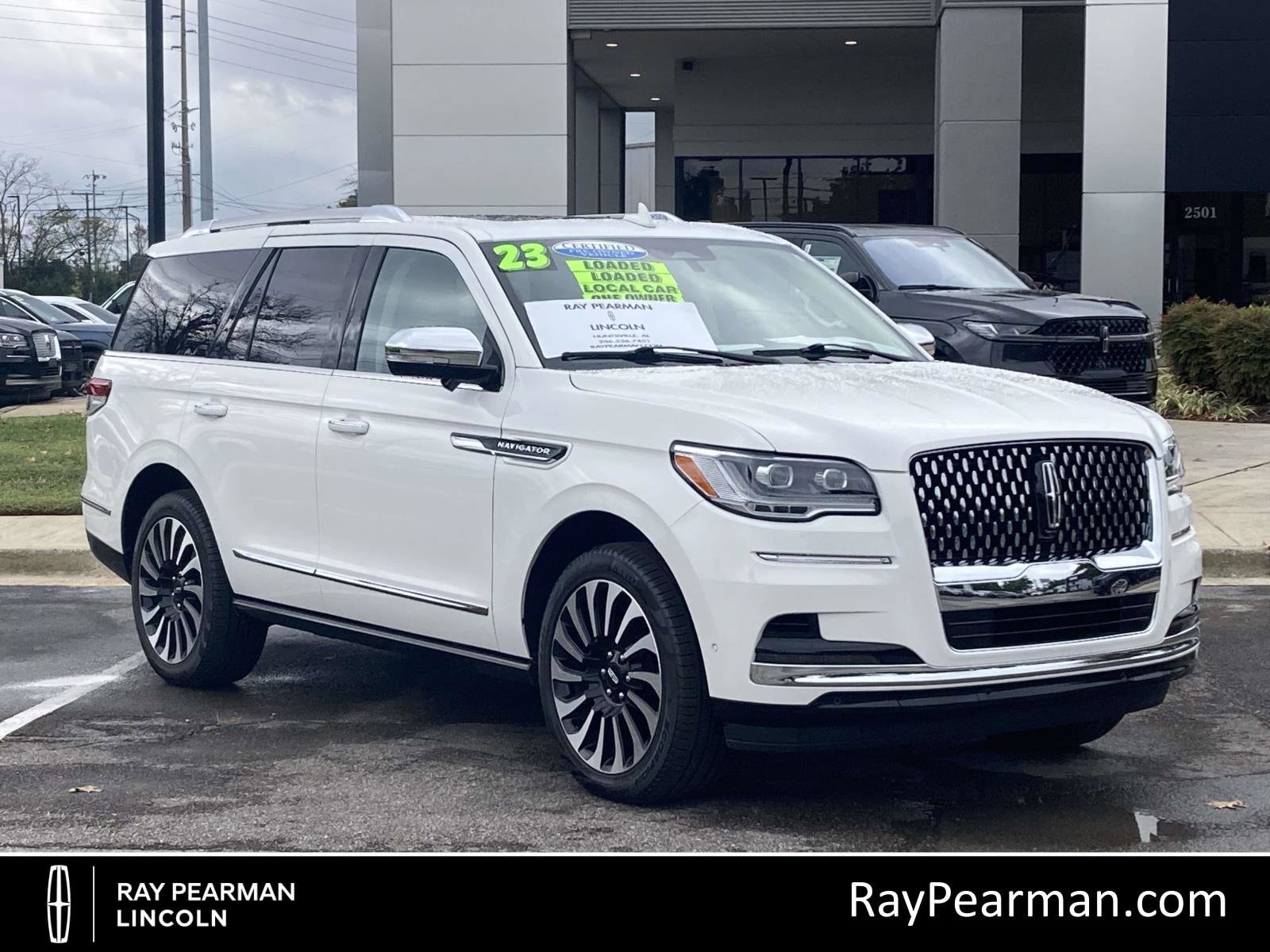2023 Lincoln Navigator SUV 