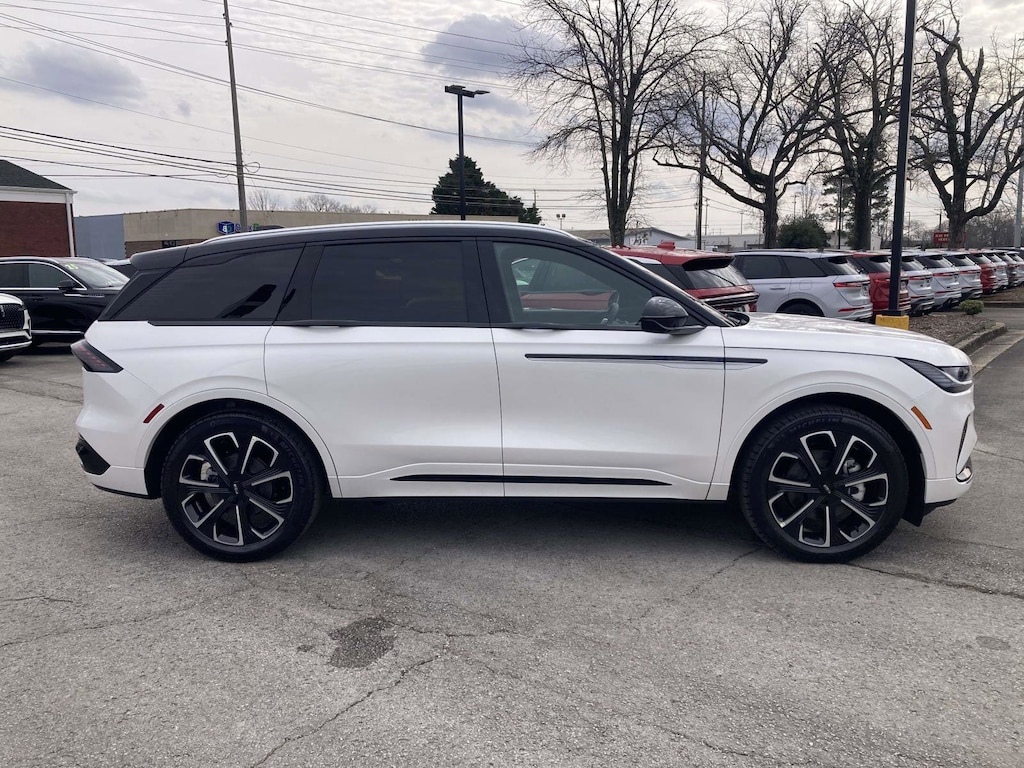 New 2026 Lincoln Nautilus Reserve SUV