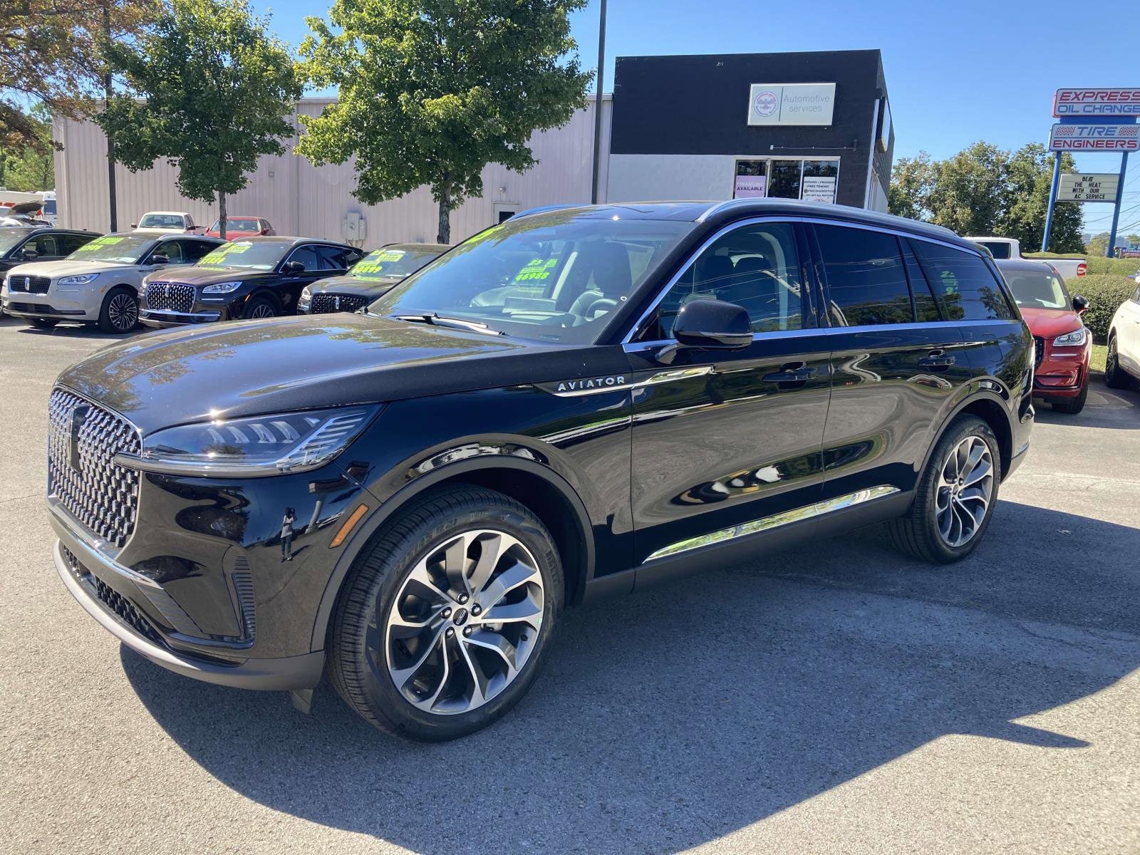 2025 Lincoln Aviator Premiere - Photo 9