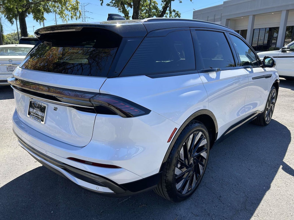 New 2026 Lincoln Nautilus Reserve SUV
