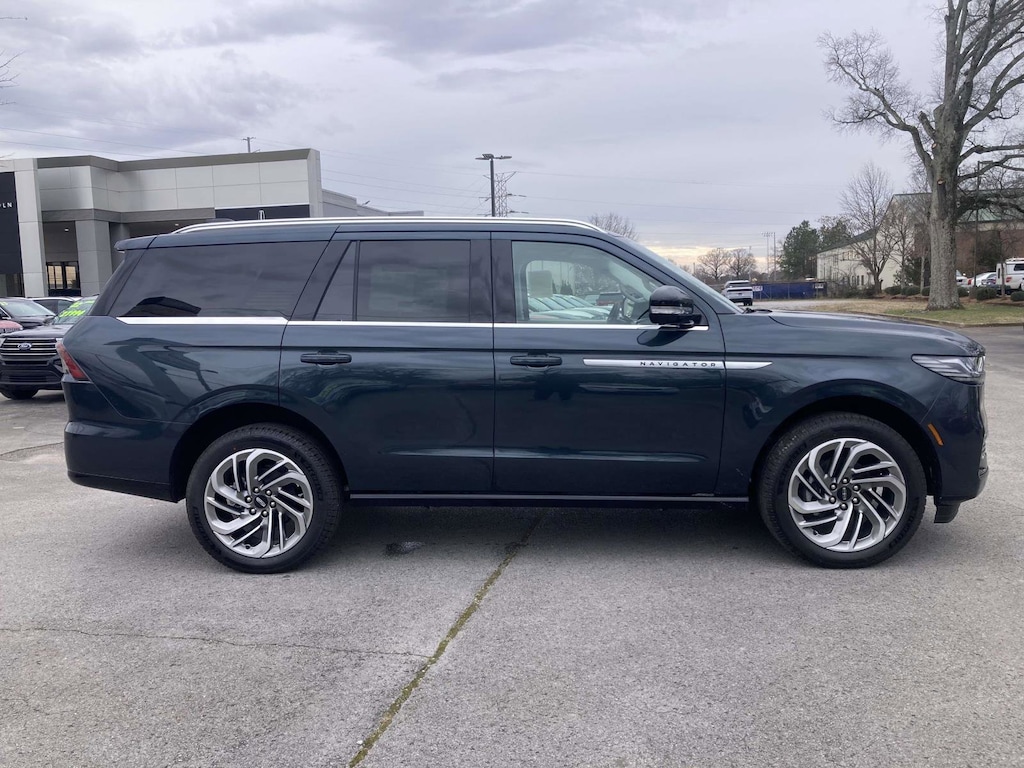 New 2025 Lincoln Navigator Reserve SUV