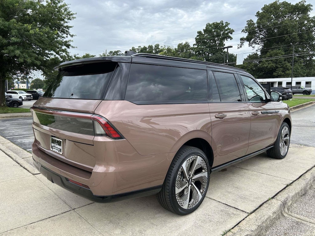 New 2026 Lincoln Navigator L Black Label SUV