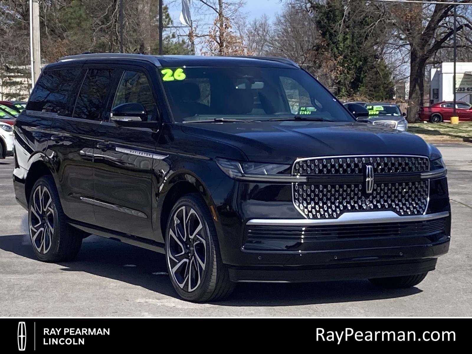 2026 Lincoln Navigator Reserve 4WD's photo