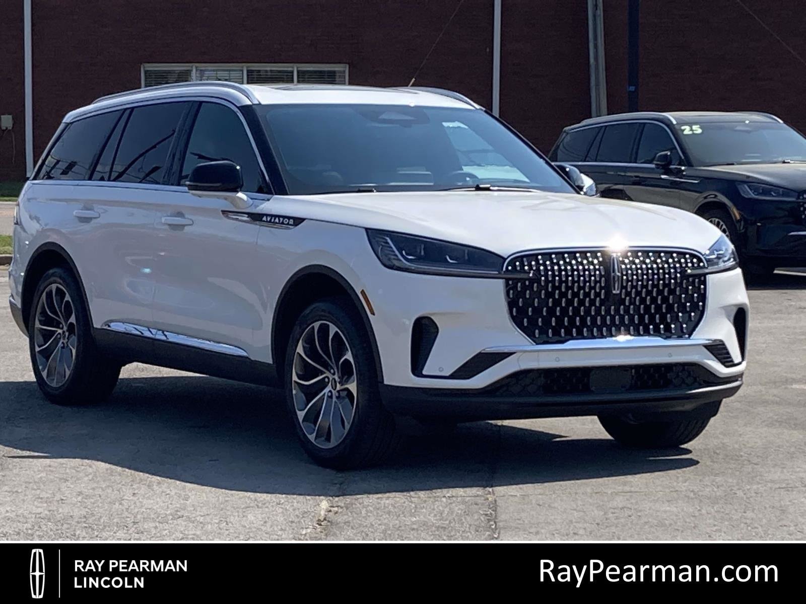 2026 Lincoln Aviator Reserve AWD's photo