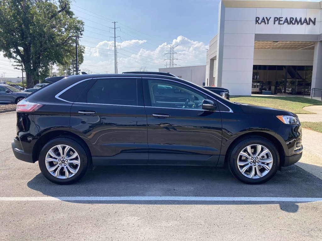 Used 2024 Ford Edge Titanium SUV