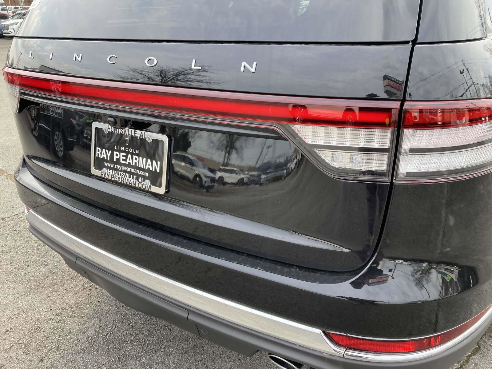 2025 Lincoln Aviator Reserve photo 3