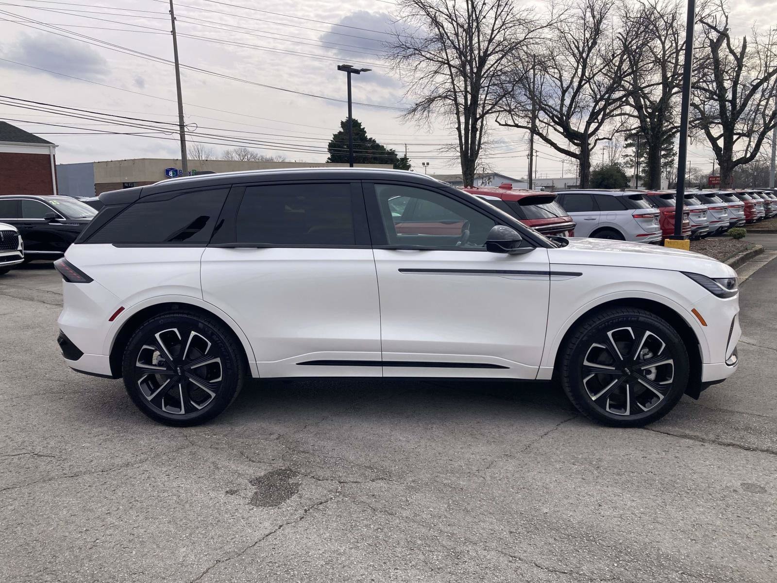 2026 Lincoln Nautilus