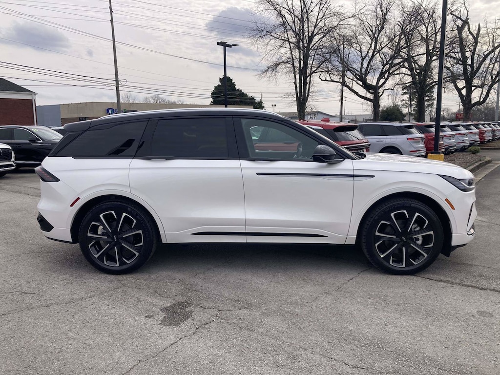 New 2026 Lincoln Nautilus Reserve SUV