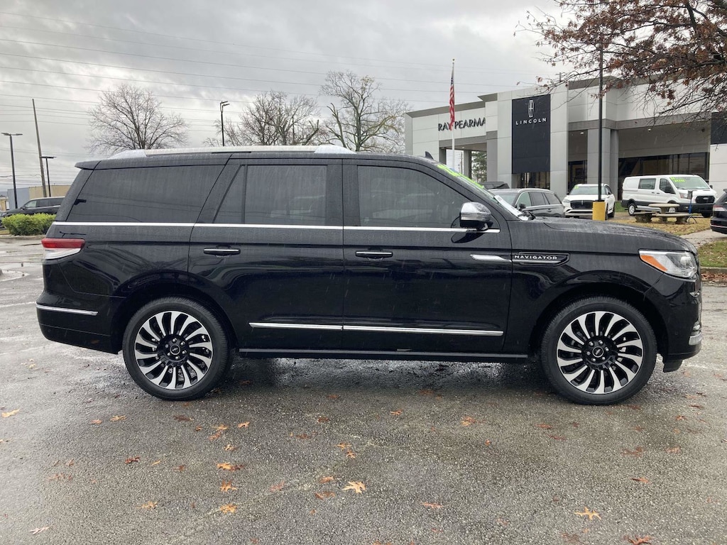 Certified 2022 Lincoln Navigator Black Label SUV