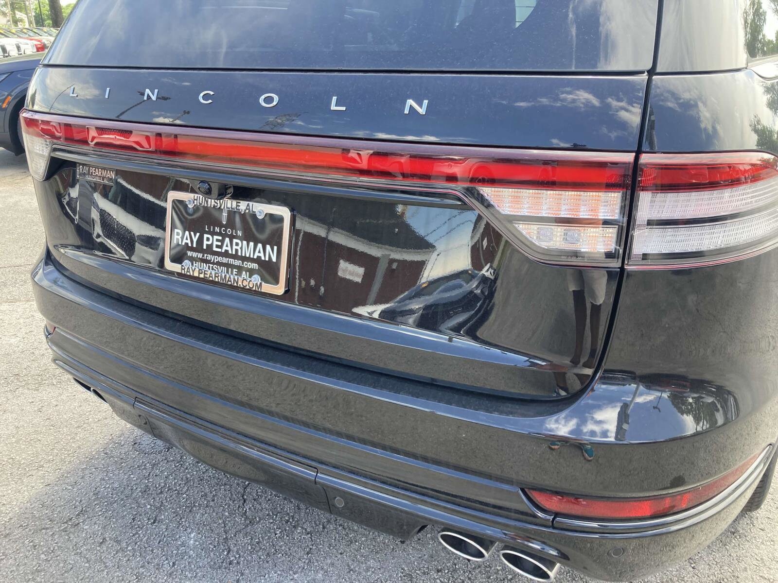 2025 Lincoln Aviator Premiere photo 2