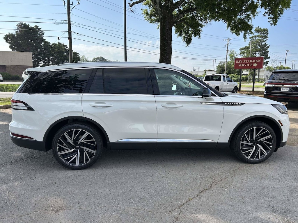 New 2026 Lincoln Aviator Reserve SUV
