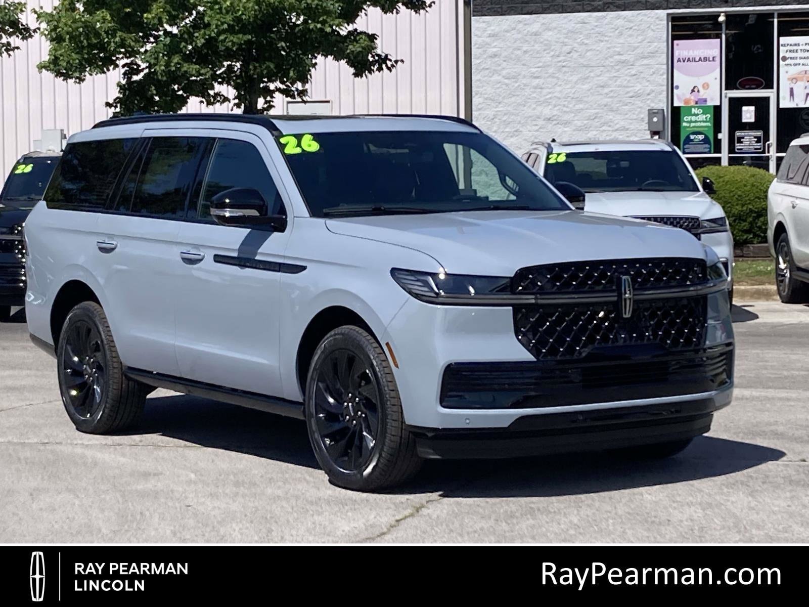 2026 Lincoln Navigator Reserve 4WD's photo