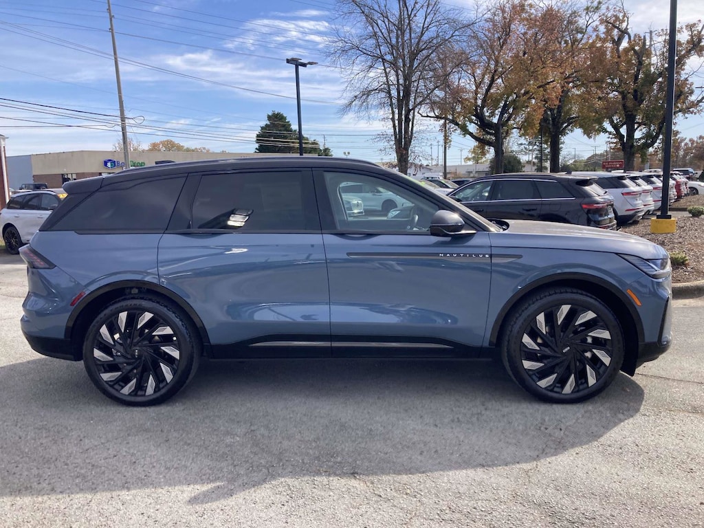 New 2026 Lincoln Nautilus Reserve SUV