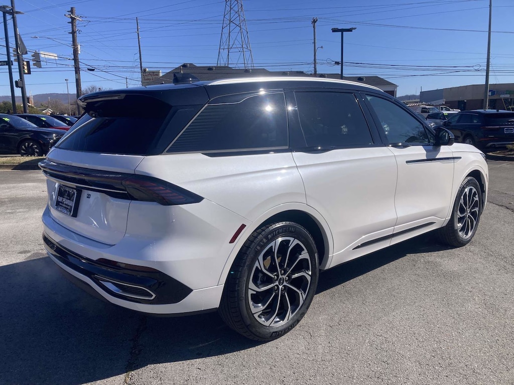 New 2026 Lincoln Nautilus Reserve SUV