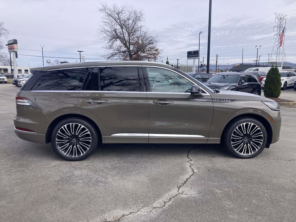 New 2025 Lincoln Aviator Black Label SUV