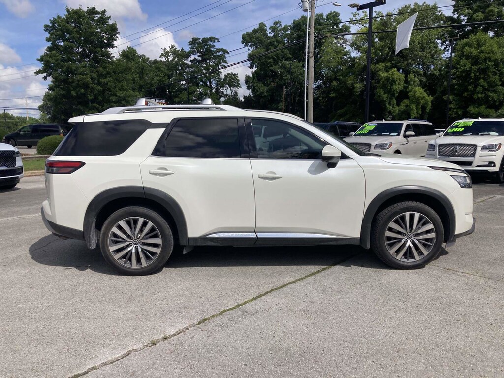 Used 2022 Nissan Pathfinder Platinum SUV
