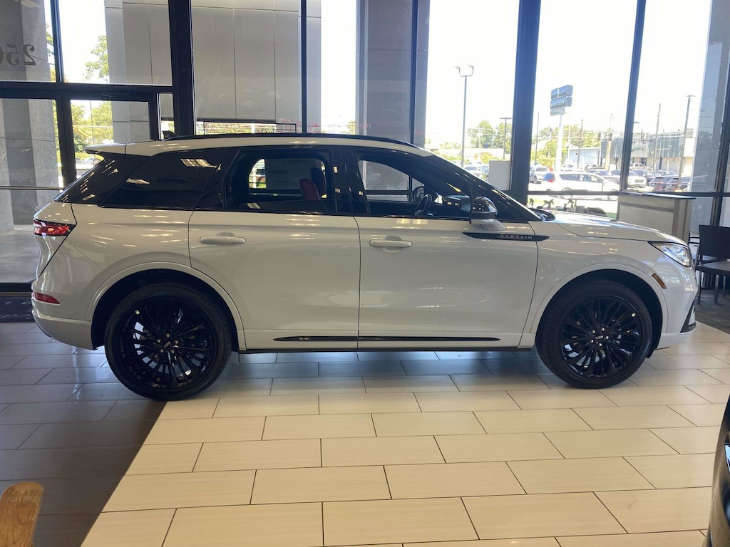 New 2026 Lincoln Corsair Reserve SUV