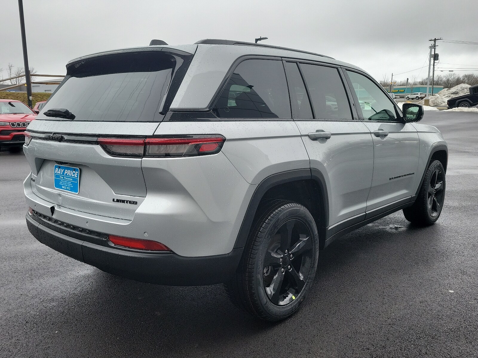 2024 Jeep Grand Cherokee Limited photo 4