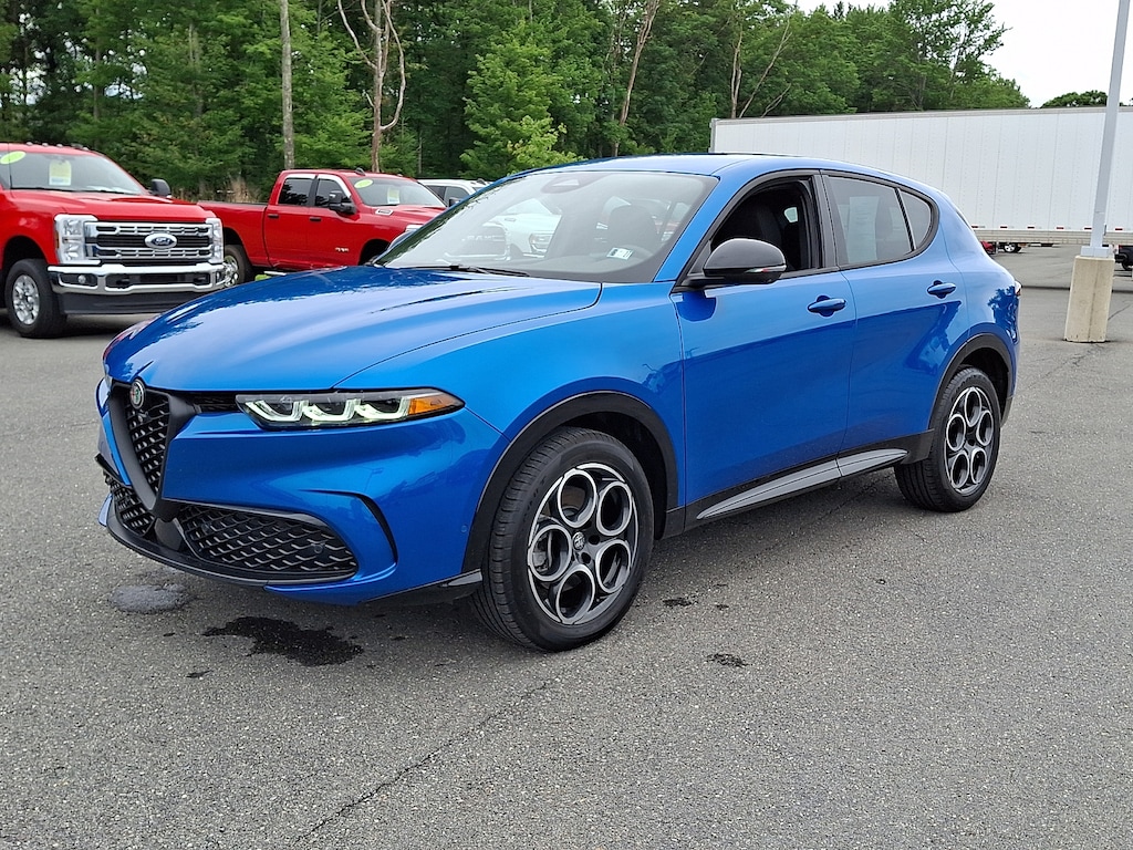 Used 2025 Alfa Romeo Tonale Base SUV