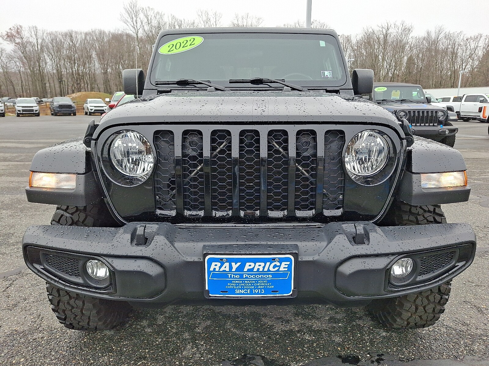 2022 Jeep Gladiator Sport photo 2