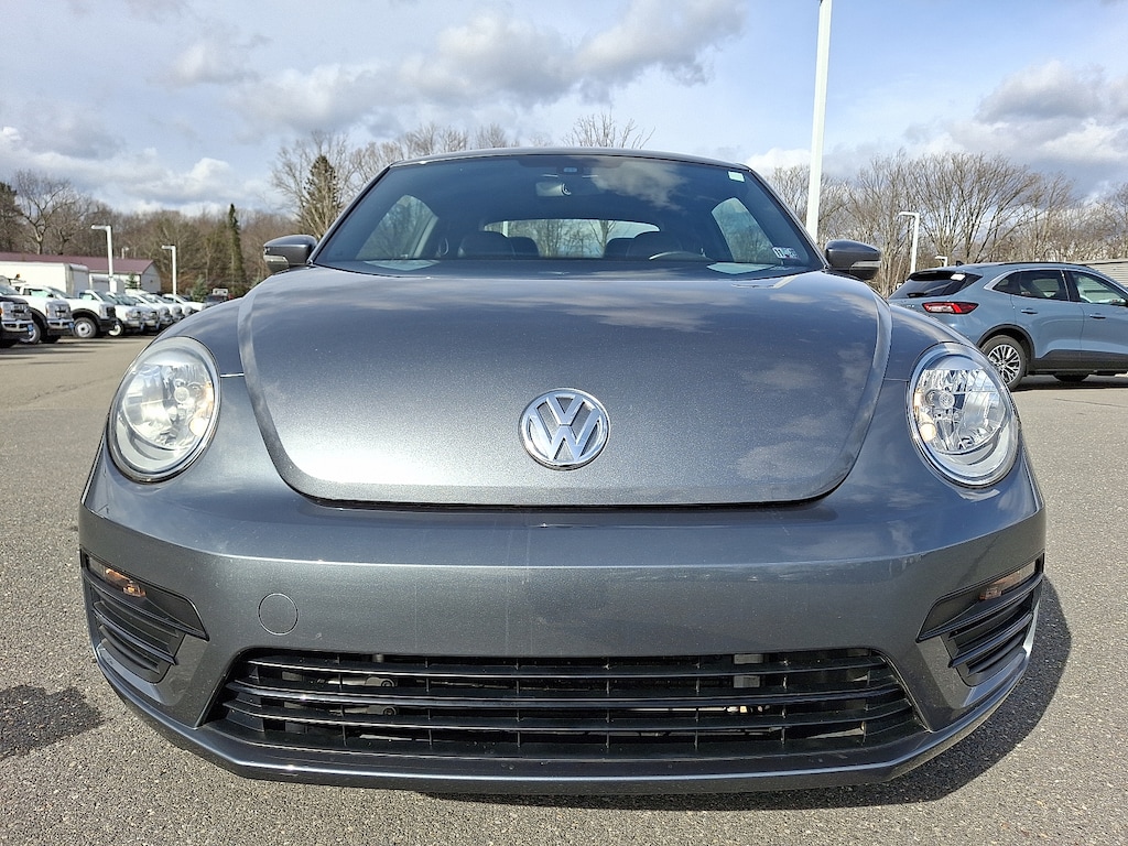 Used 2018 Volkswagen Beetle 2.0T S Hatchback