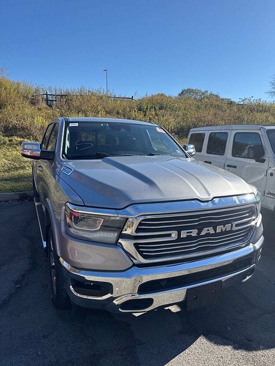 2022 Ram 1500 Laramie photo 4