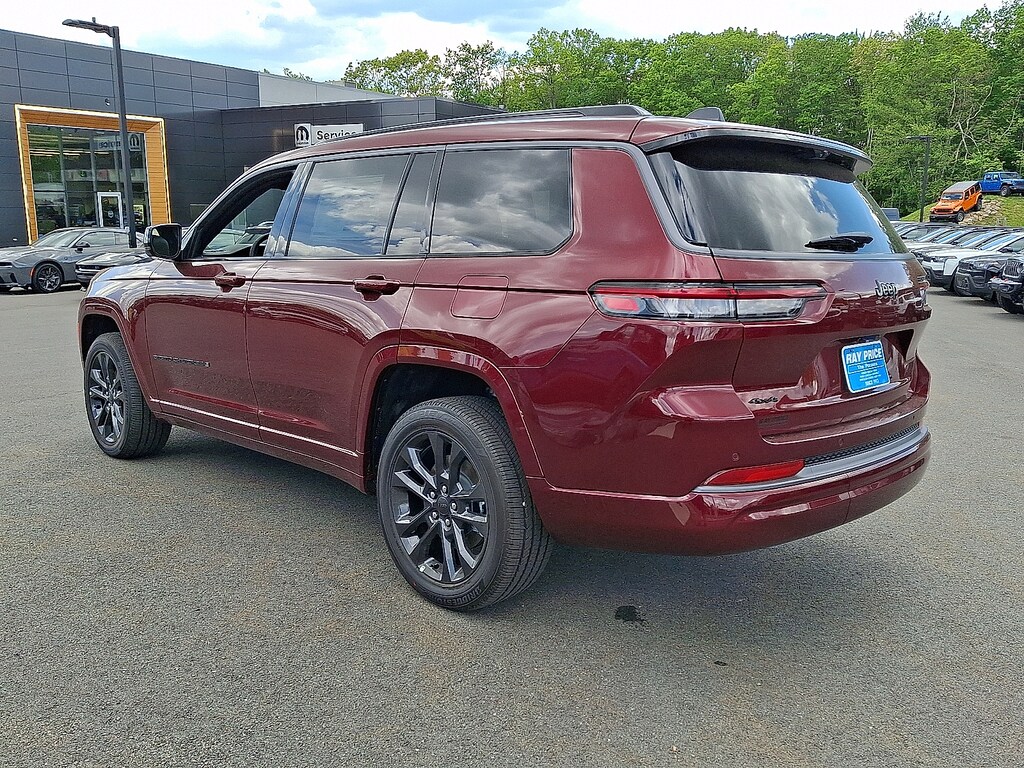 New 2026 Jeep Grand Cherokee L Limited Reserve 4x4 Sport Utility