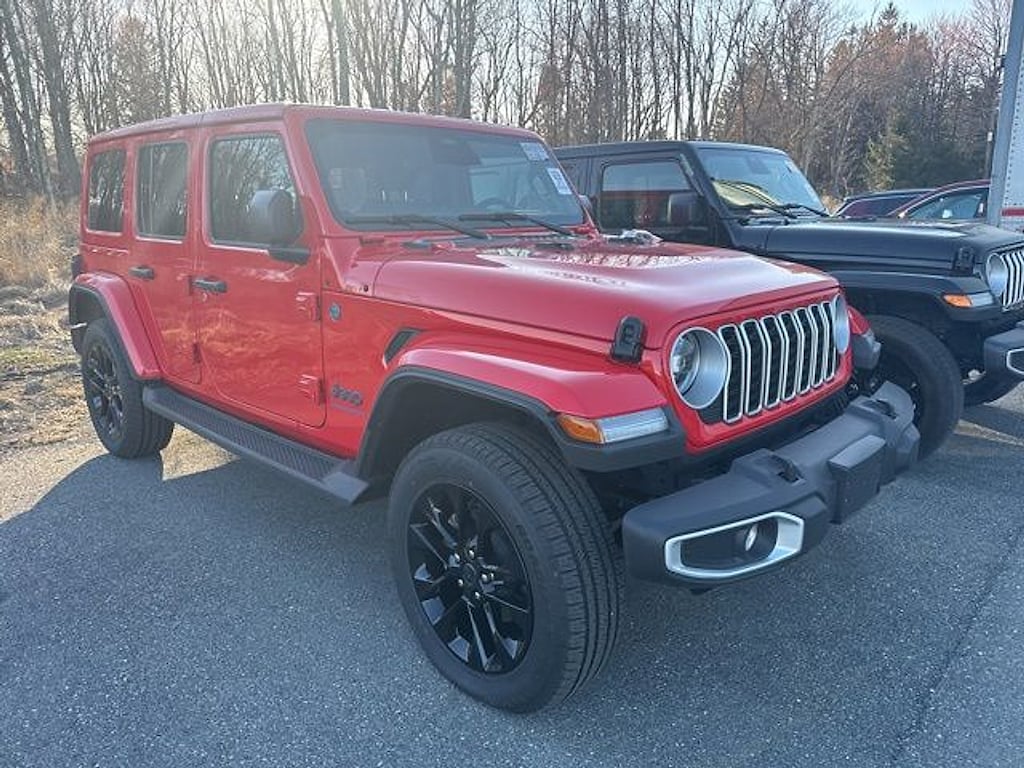 Used 2025 Jeep Wrangler 4xe Sahara SUV