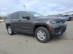 2025 Jeep Grand Cherokee Laredo 4x4 Sport Utility
