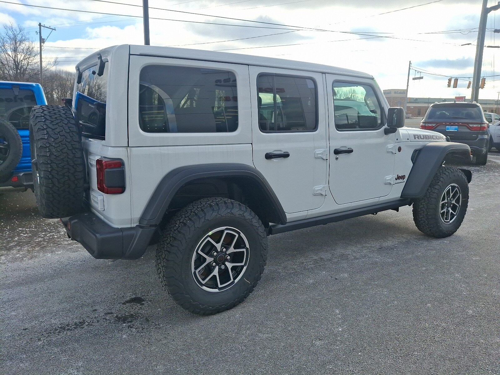 2025 Jeep Wrangler Rubicon photo 4