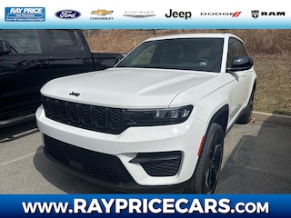 2024 Jeep Grand Cherokee Laredo SUV