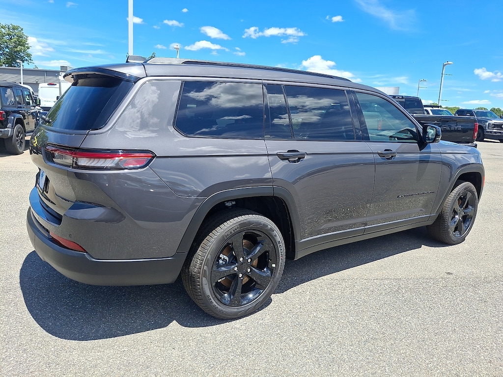New 2026 Jeep Grand Cherokee L Limited Sport Utility