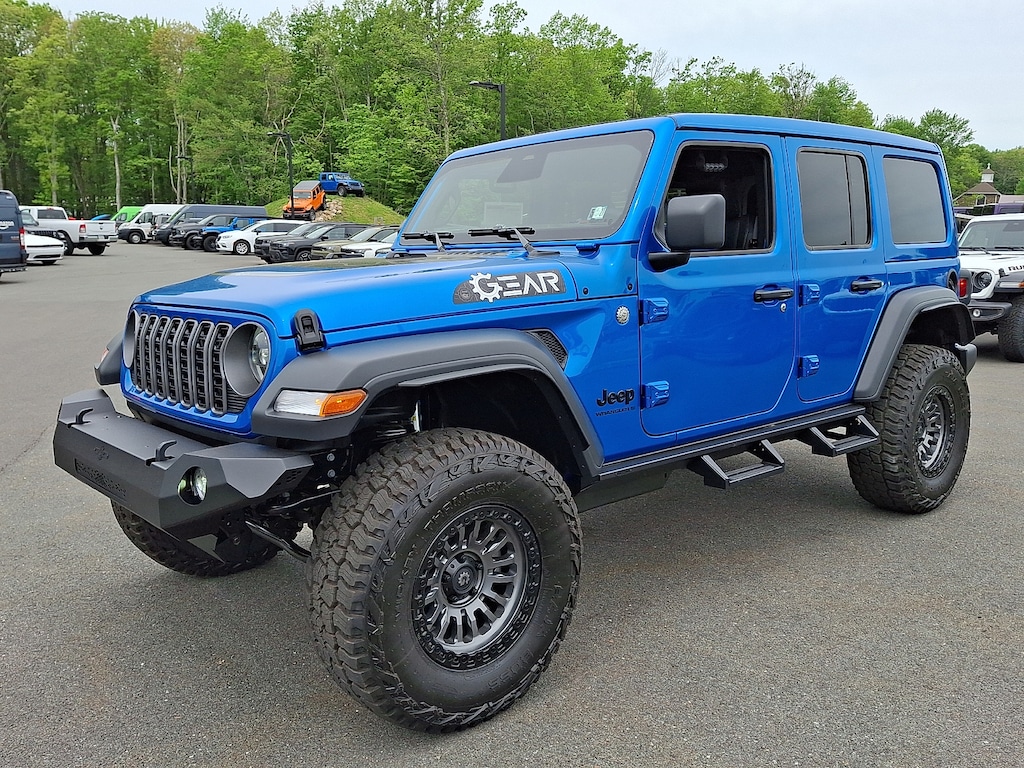 New 2026 Jeep Wrangler Sport S Sport Utility
