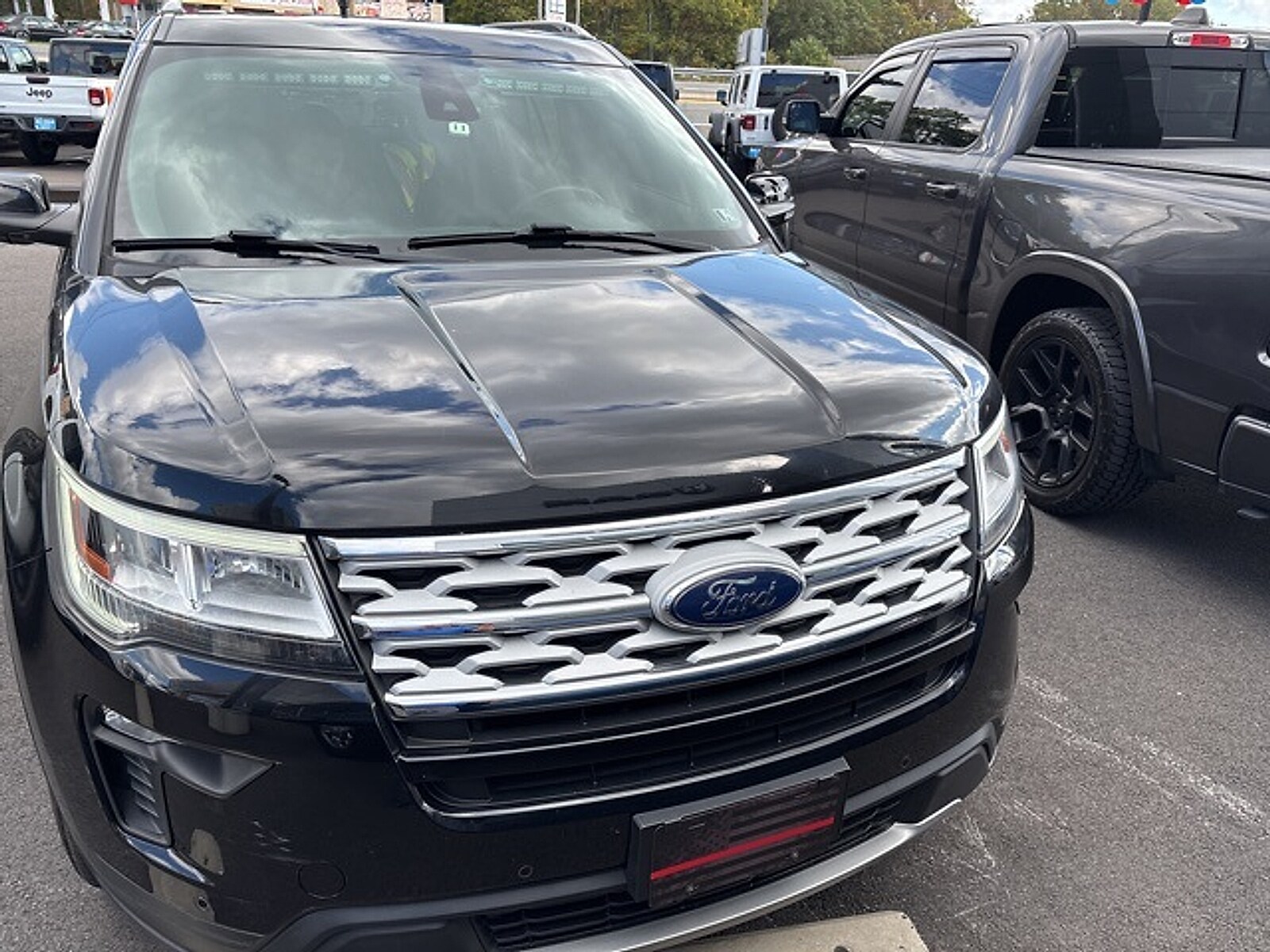 2018 Ford Explorer XLT photo 3