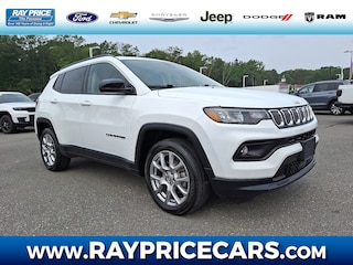 2022 Jeep Compass Latitude Lux SUV