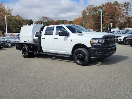 2024 Ram 3500 Chassis Tradesman/SLT/Laramie/Limited Pickup